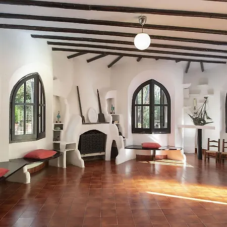 Paolina Villa