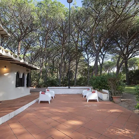 Paolina Villa *